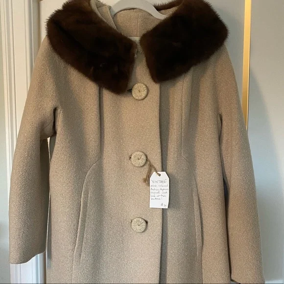 Vintage Mink Collared Coat - Picture 1 of 6